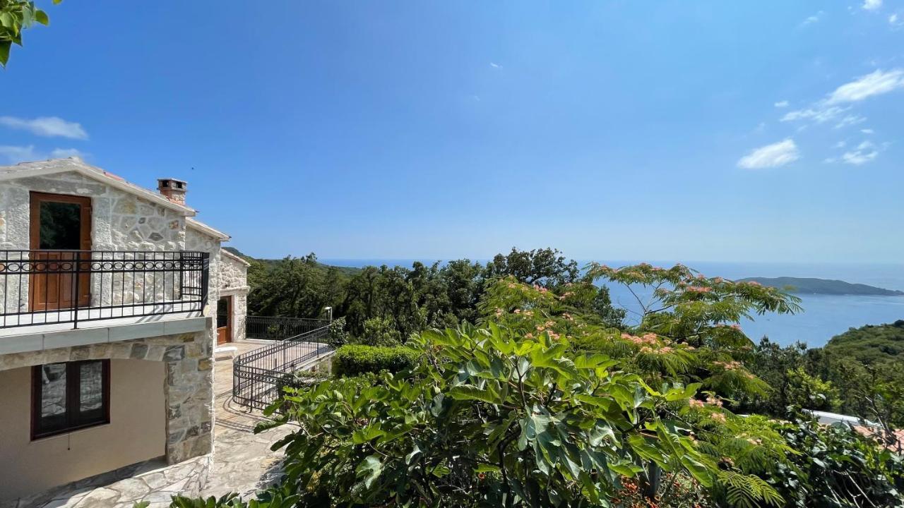 Mountains Villa Near Budva Exterior photo