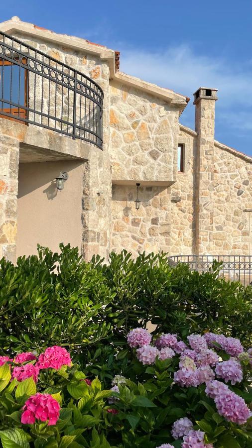Mountains Villa Near Budva Exterior photo